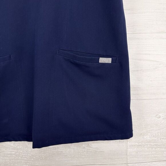 Figs Casma‎ Scrub Top Women L Navy Blue Three Pocket Short Sleeve Nurse Medical - Picture 5 of 14